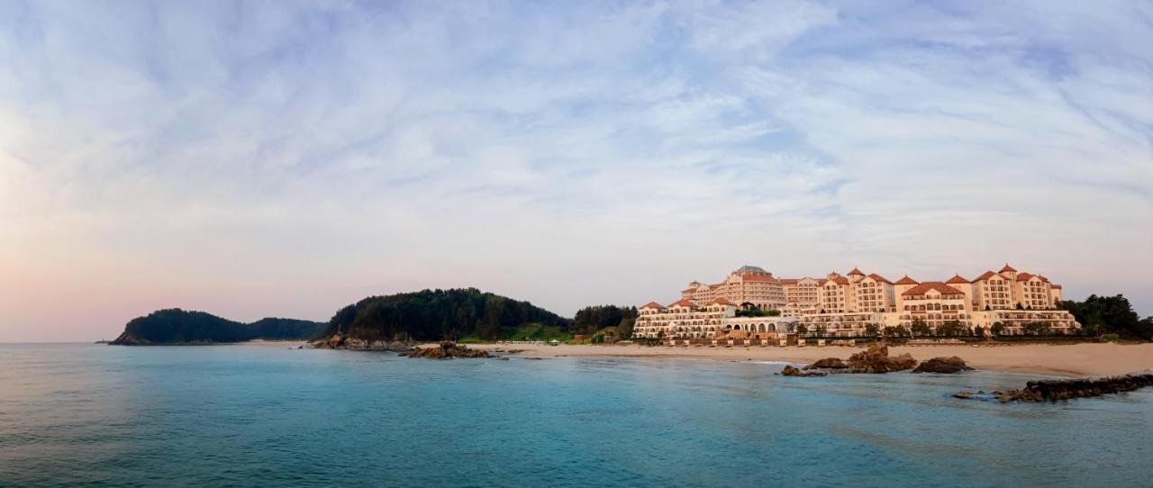 Sol Beach Yangyang Exterior foto